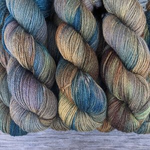Hand Dyed. Hand Painted Yarn - BFL / Silk / Stellina - Kraken