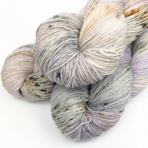 Hand Dyed / Painted Yarn | Fingering Weight | SW Merino / Nylon | Abalone