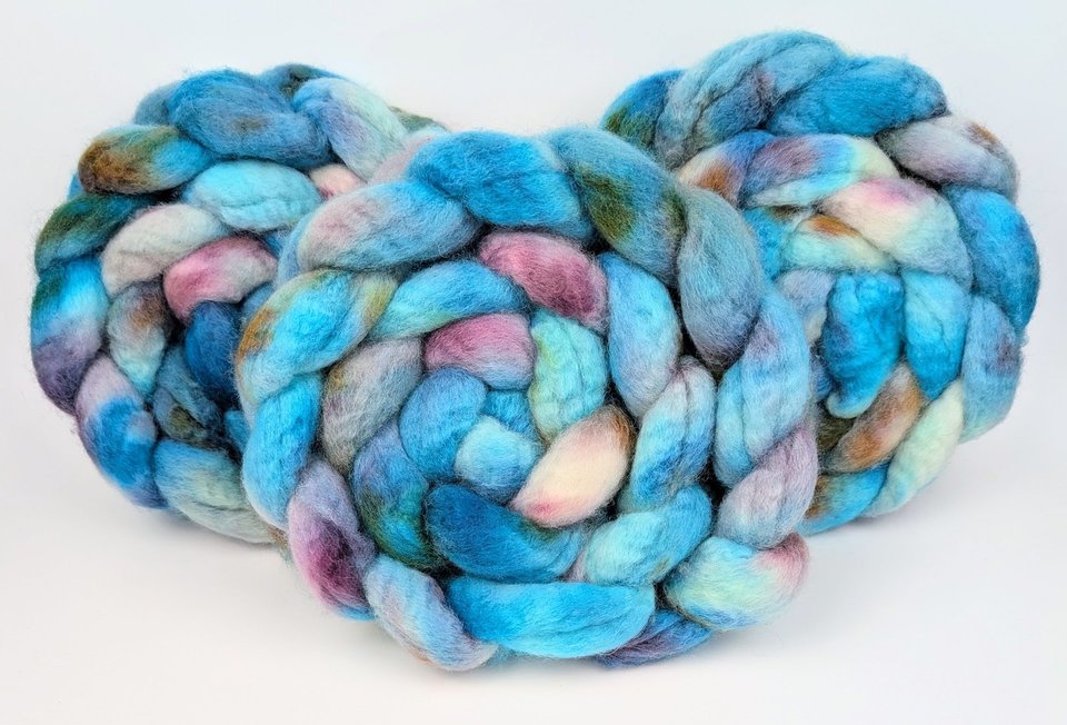 Hand Painted Top / Roving | BFL | Mermaid's Cove