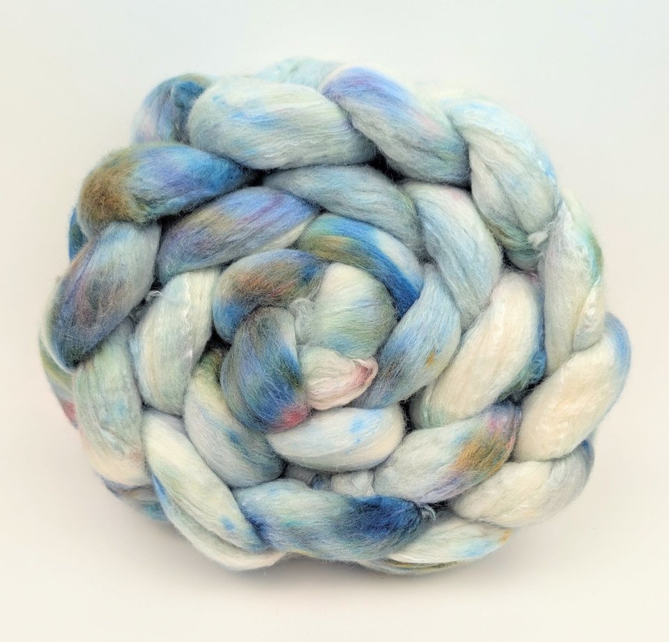 Hand Painted Top / Roving | Advent Day 24 | Merino / Cashmere / Silk | Bluebird Of Happiness