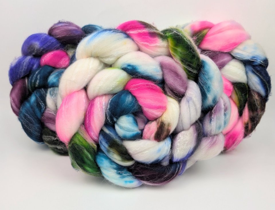 Hand Painted Top / Roving | SW Merino / Bamboo / Nylon | Jellybean