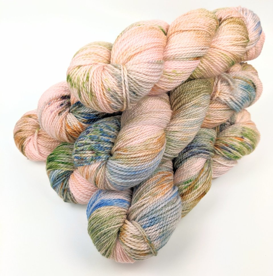 Hand Dyed / Painted Yarn | Fingering Weight |  SW Merino | Oink
