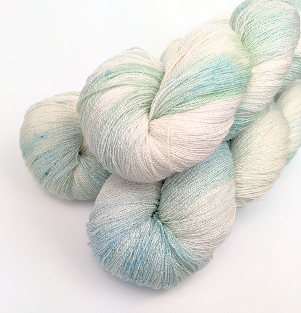 Hand Dyed / Painted Yarn | Lace Weight | Merino / Silk | Hint Of Mint