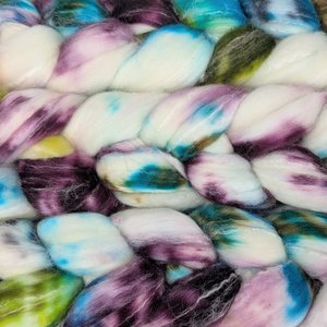 Hand Painted Top / Roving | SW Merino / Bamboo / Nylon | Esmeralda
