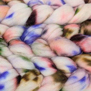 Hand Painted Top / Roving | Superwash 18.5 Micron Merino | Twilight Thicket