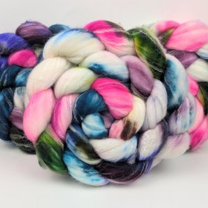 Hand Painted Top / Roving | SW Merino / Bamboo / Nylon | Jellybean