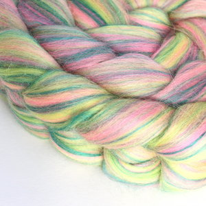 Blended Roving / Combed Top | Merino / Bamboo | Blossom