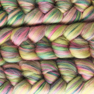 Blended Roving / Combed Top | Merino / Bamboo | Blossom