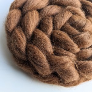 Warm Brown Baby Alpaca - Undyed Combed Top - Natural Roving - Spinning Fiber