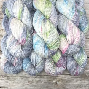 Hand Dyed. Hand Painted Yarn - BFL / Silk / Stellina - Silence