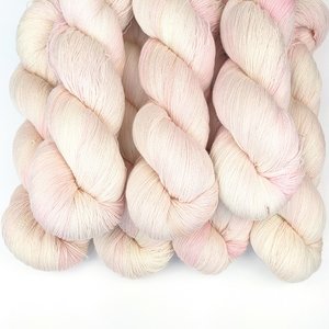Hand Dyed / Painted Yarn | Lace Weight | Merino / Silk | Serendipity