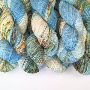 Hand Dyed / Painted Yarn | Fingering Weight | Merino / Nylon / Stellina | Mirage