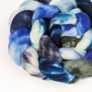 Hand Painted Top / Roving | Superwash 18.5 Micron Merino | Jack Frost