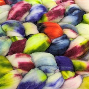 Hand Painted Top / Roving | Superwash 18.5 Micron Merino | Splat