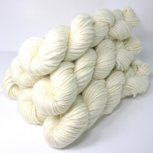 Super Bulky Yarn - Superwash Merino / Cashmere / Nylon