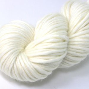 Super Bulky Yarn - Superwash Merino / Cashmere / Nylon