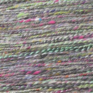 Handspun Thick and Thin Yarn | Mixed Fibers | Batt Barf