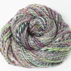Handspun Thick and Thin Yarn | Mixed Fibers | Batt Barf