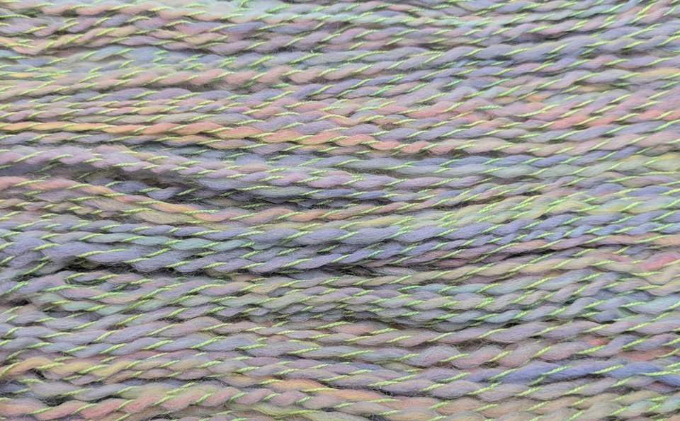 Handspun Twists Yarn | Wool / Silk | Hoppy