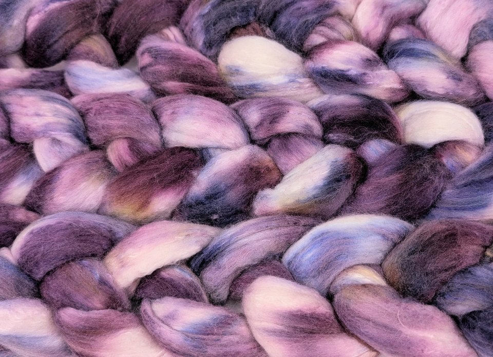 Hand Painted Top / Roving | Merino / Cashmere / Silk | Berry Crumble