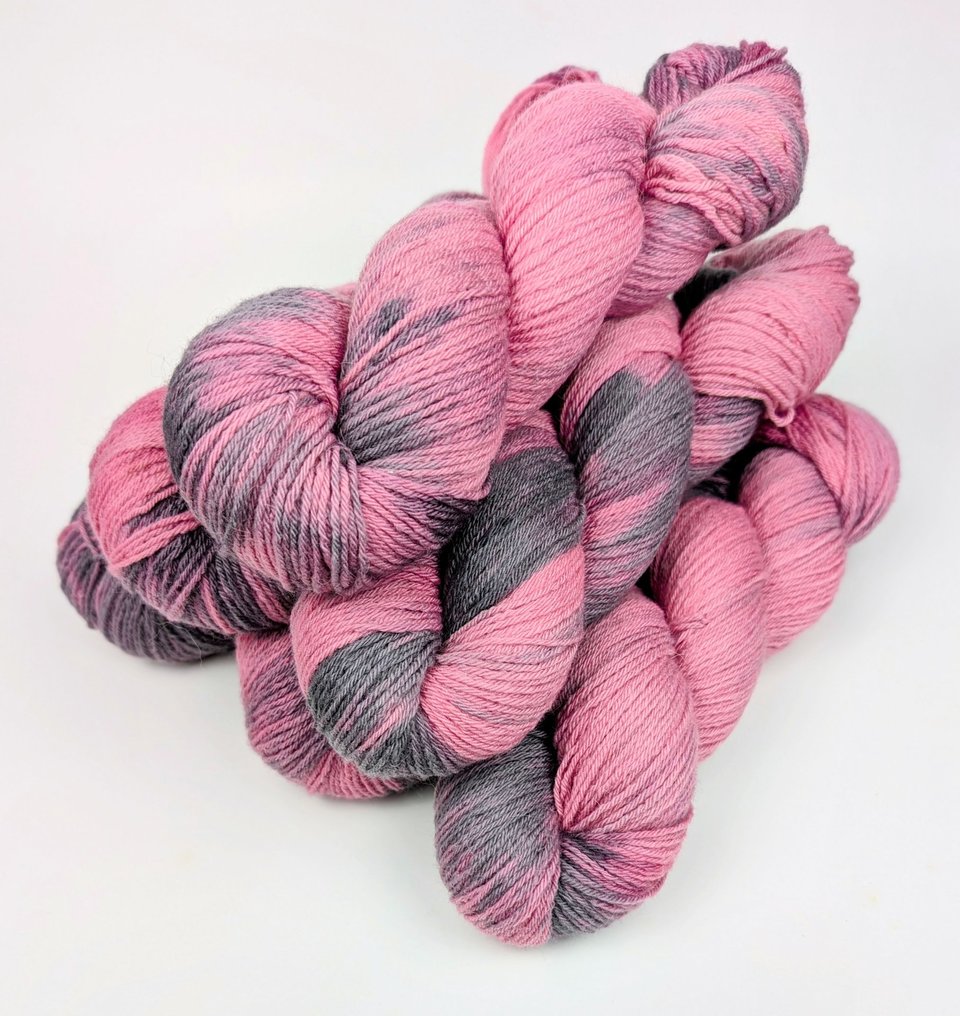 Hand Dyed / Painted Yarn | Fingering Weight | Merino / Camel | Blackberry