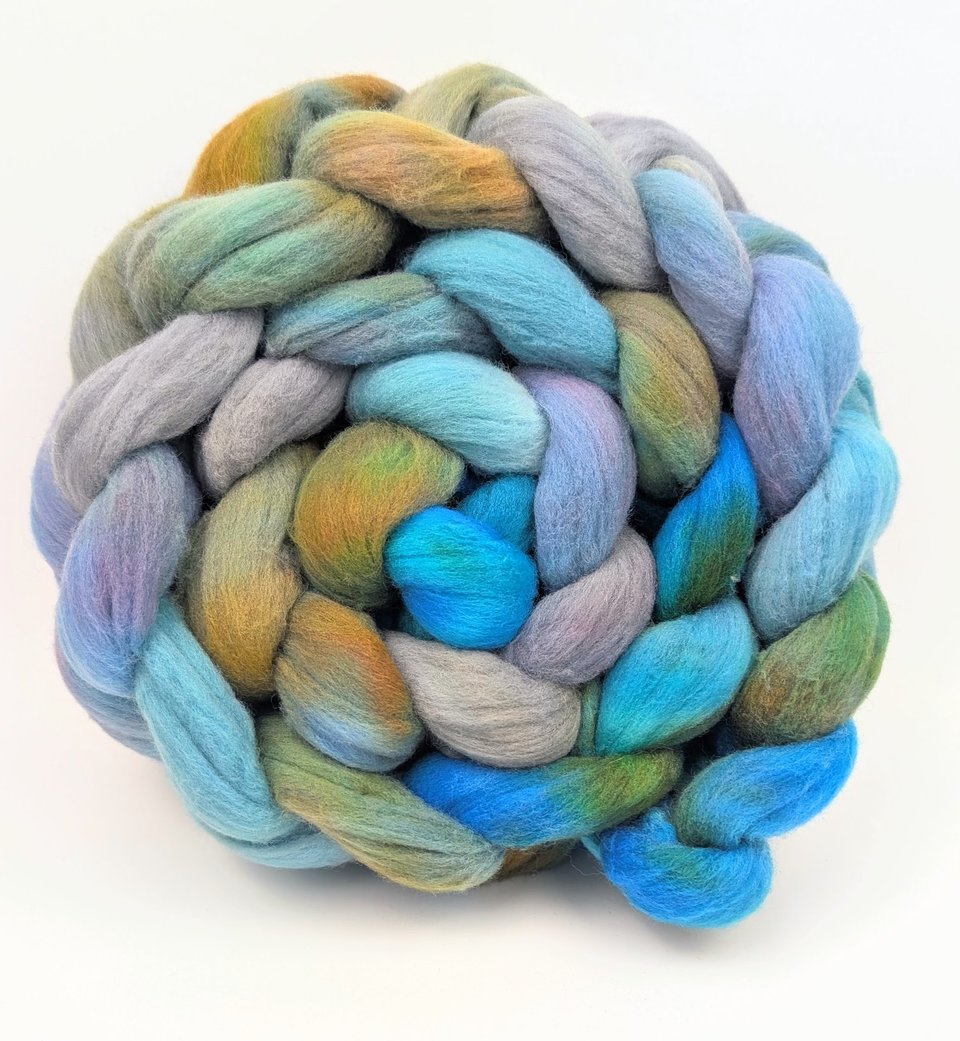 Hand Painted Top / Roving | Advent Day 20 | Rambouillet | Blue Lagoon
