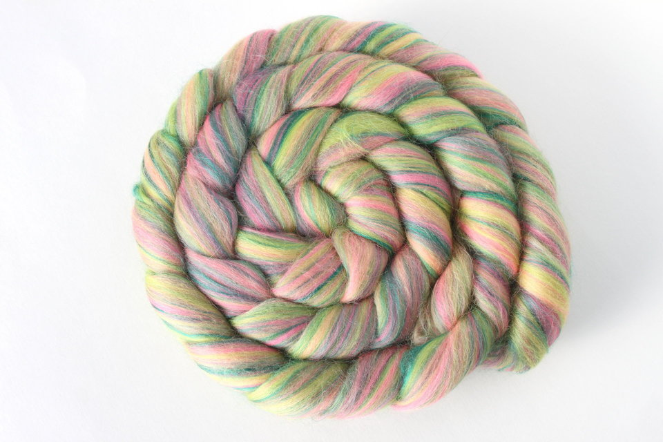 Blended Roving / Combed Top | Merino / Bamboo | Blossom