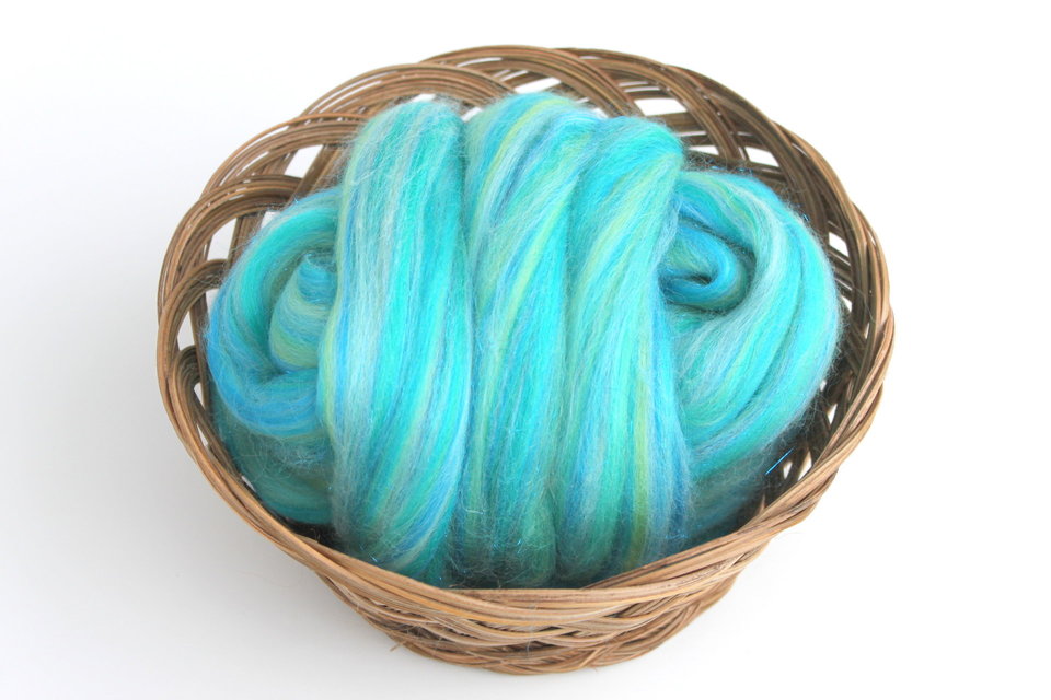 Blended Roving / Combed Top | Merino / Angelina | Whirlpool