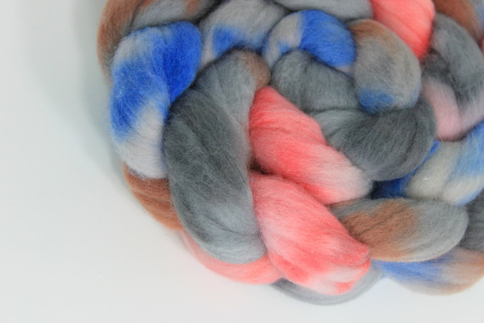 Hand Painted Top / Roving | Polwarth | Hidden Gems