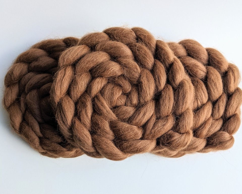 Warm Brown Baby Alpaca - Undyed Combed Top - Natural Roving - Spinning Fiber