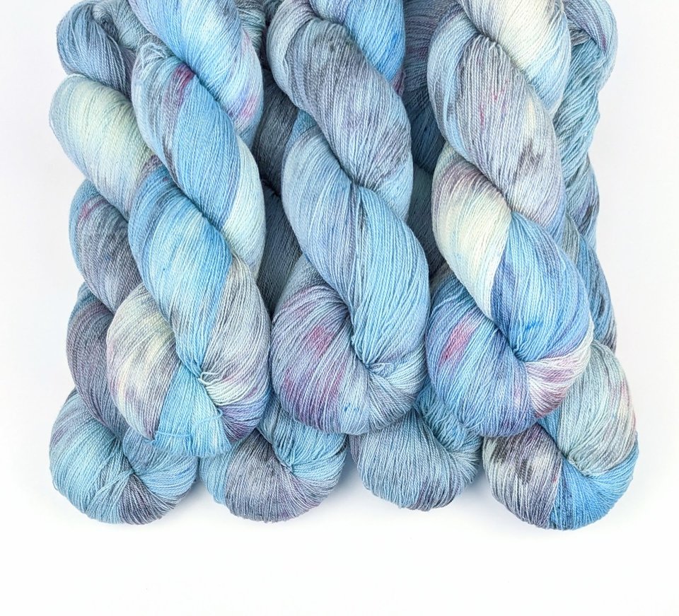 Hand Dyed / Painted Yarn | Lace Weight | Merino / Silk | Skyfall