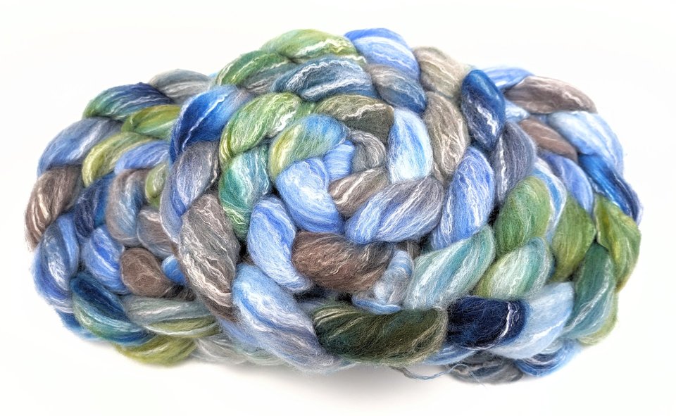 Hand Painted Top / Roving | Polwarth / Bamboo / Nylon | Riverbend