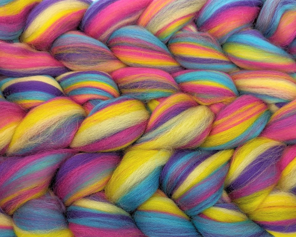 Blended Roving / Combed Top | Merino | Lollipop