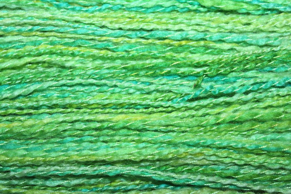 Handspun Twist Yarns | 2-Ply | Merino / Silk | Lime Slushie