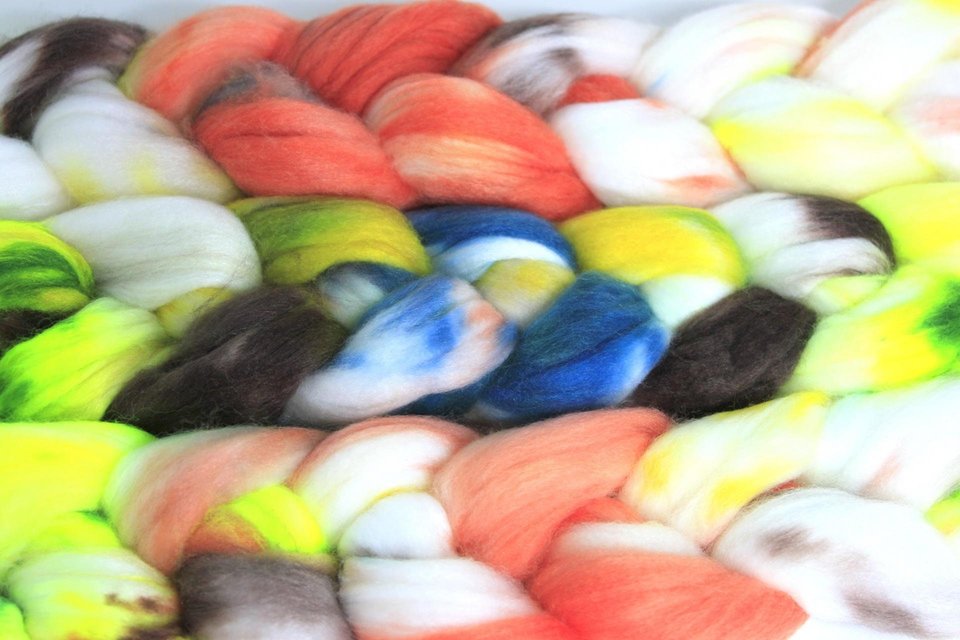 Hand Painted Top / Roving | Faux Cashmere / Nylon | Tequila Sunrise