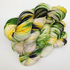 Hand Dyed Yarn | Superwash Merino / Cashmere / Nylon | Fighting Irish