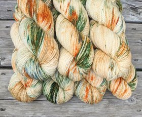 Hand Dyed / Painted Yarn | Fingering Weight |  SW Merino | Whiskey Sour