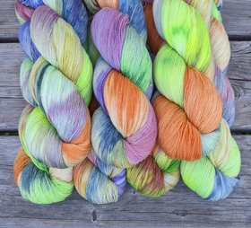 Hand Dyed / Painted Yarn | Lace Weight | Merino / Silk | Out Of This World 