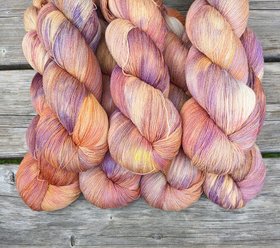 Hand Dyed / Painted Yarn | Lace Weight | Merino / Silk | Mango Tango