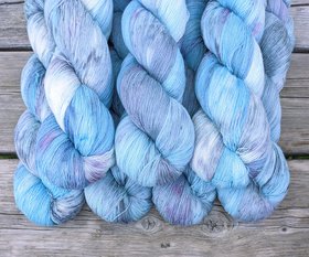 Hand Dyed / Painted Yarn | Lace Weight | Merino / Silk | Skyfall