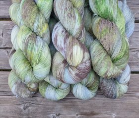 Hand Dyed / Painted Yarn | Lace Weight | Merino / Silk | Swamp Thing