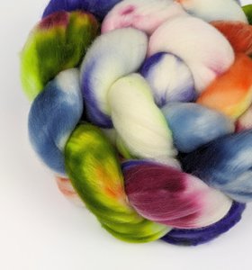 Hand Painted Top / Roving | Superwash 18.5 Micron Merino | Splat