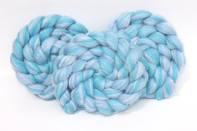 Blended Roving / Combed Top | Merino / Angelina | Pegasus
