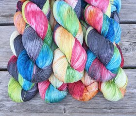Hand Dyed / Painted Yarn | Lace Weight | Merino / Silk | Blast Off
